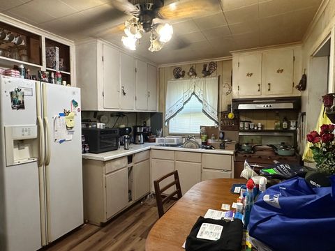 Tiny photo for 184 S Forest Avenue, Bradley, IL 60915 (MLS # 12347276)