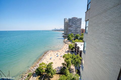 Tiny photo for 6301 N Sheridan Road #11R, Chicago, IL 60660 (MLS # 12578559)