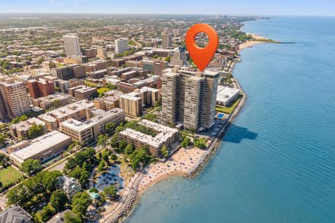 Tiny photo for 6301 N Sheridan Road #11R, Chicago, IL 60660 (MLS # 12578559)