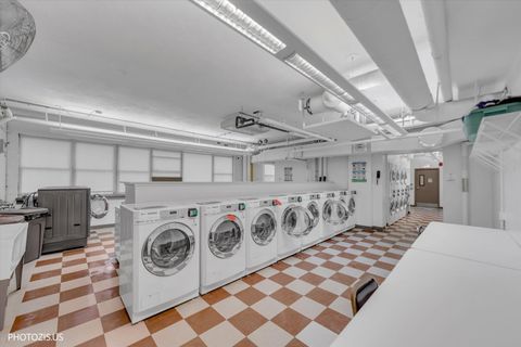 Tiny photo for 6301 N Sheridan Road #11R, Chicago, IL 60660 (MLS # 12578559)