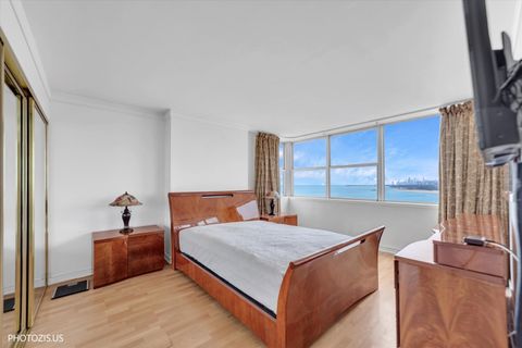 Tiny photo for 6301 N Sheridan Road #11R, Chicago, IL 60660 (MLS # 12578559)