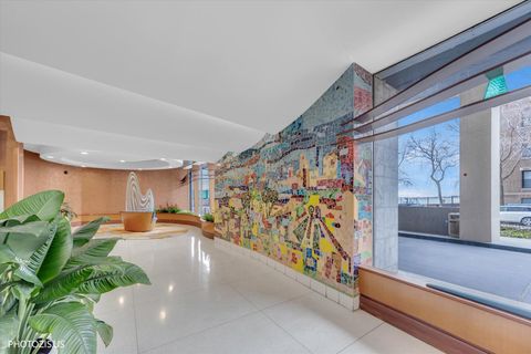 Tiny photo for 6301 N Sheridan Road #11R, Chicago, IL 60660 (MLS # 12578559)