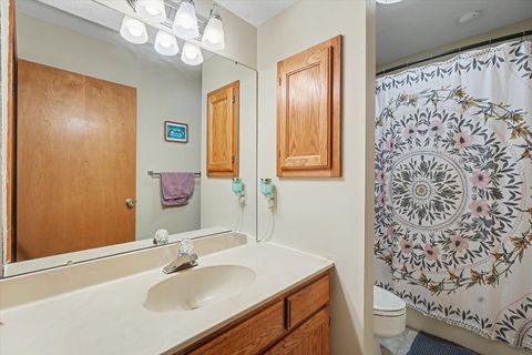 Tiny photo for 1807 Glenwood Oaks Court #B, Urbana, IL 61801 (MLS # 12633565)