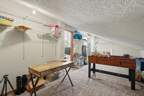 Tiny photo for 1807 Glenwood Oaks Court #B, Urbana, IL 61801 (MLS # 12633565)
