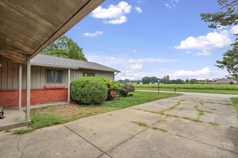 Tiny photo for 1913 Moraine Drive, Champaign, IL 61822 (MLS # 12744241)