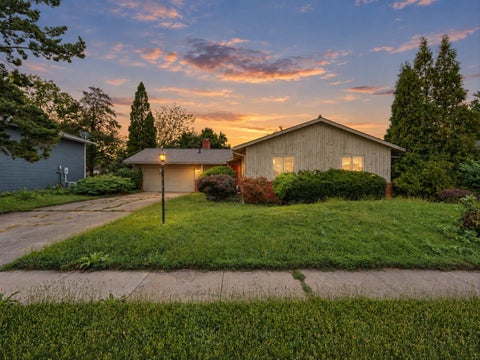 Tiny photo for 1913 Moraine Drive, Champaign, IL 61822 (MLS # 12744241)