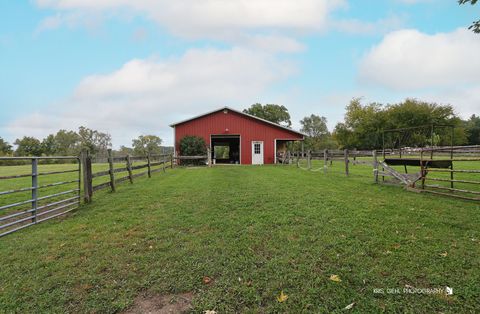 Tiny photo for 24570 W Chardon Road, Grayslake, IL 60030 (MLS # 12486303)