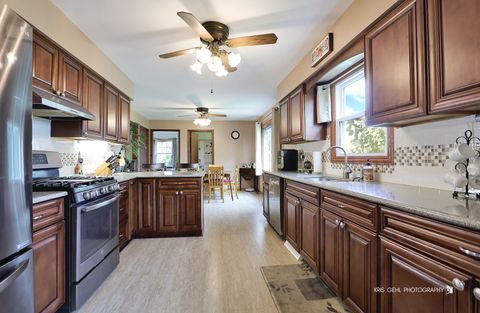 Tiny photo for 24570 W Chardon Road, Grayslake, IL 60030 (MLS # 12486303)