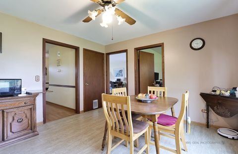 Tiny photo for 24570 W Chardon Road, Grayslake, IL 60030 (MLS # 12486303)