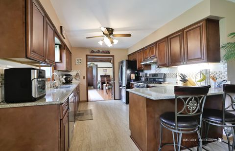 Tiny photo for 24570 W Chardon Road, Grayslake, IL 60030 (MLS # 12486303)