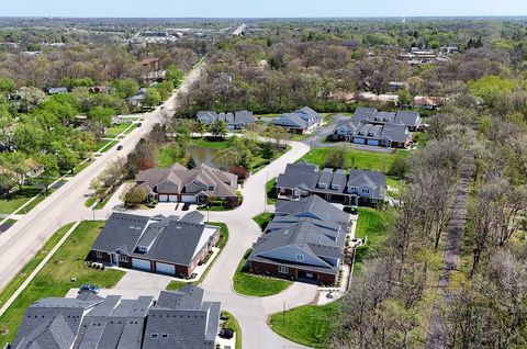 Tiny photo for 628 Prairie Crossing Drive, New Lenox, IL 60451 (MLS # 12625345)