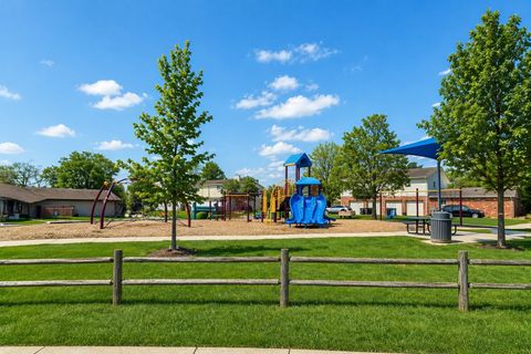 Tiny photo for 628 Prairie Crossing Drive, New Lenox, IL 60451 (MLS # 12625345)