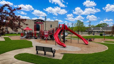 Tiny photo for 628 Prairie Crossing Drive, New Lenox, IL 60451 (MLS # 12625345)