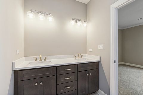 Tiny photo for 628 Prairie Crossing Drive, New Lenox, IL 60451 (MLS # 12625345)