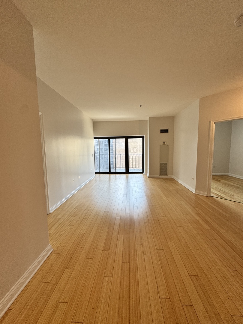 8 W Monroe Street 1409