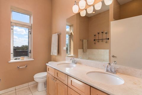 Tiny photo for 4770 N Manor Avenue N #404, Chicago, IL 60625 (MLS # 12625565)