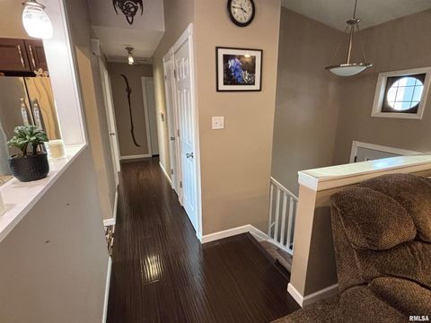 Tiny photo for 107 PARK LANE Circle, Eldridge, IA 52748 (MLS # QC4269470)