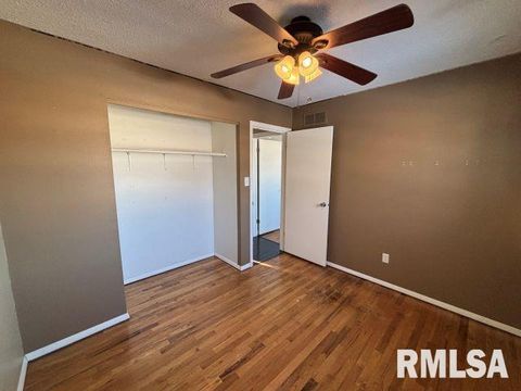 Tiny photo for 107 PARK LANE Circle, Eldridge, IA 52748 (MLS # QC4269470)