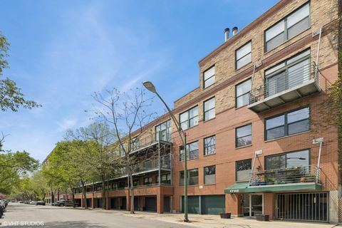 1740 N MARSHFIELD Street 6 Chicago IL 60622