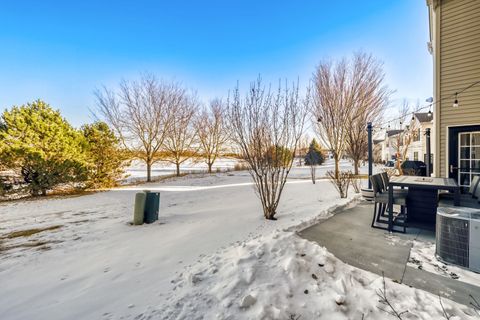 Tiny photo for 1433 Lighthouse Lane, Pingree Grove, IL 60140 (MLS # 12539828)