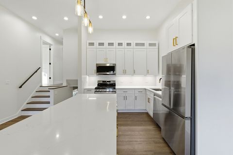 Tiny photo for 3609 Central Street, Evanston, IL 60201 (MLS # 12582890)