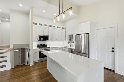 Tiny photo for 3609 Central Street, Evanston, IL 60201 (MLS # 12582890)