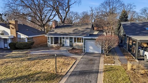 Tiny photo for 3609 Central Street, Evanston, IL 60201 (MLS # 12582890)