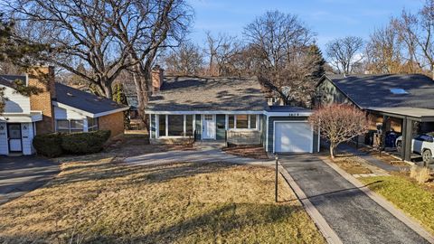 Tiny photo for 3609 Central Street, Evanston, IL 60201 (MLS # 12582890)