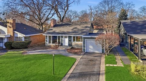 Tiny photo for 3609 Central Street, Evanston, IL 60201 (MLS # 12582890)