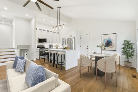 Tiny photo for 3609 Central Street, Evanston, IL 60201 (MLS # 12582890)