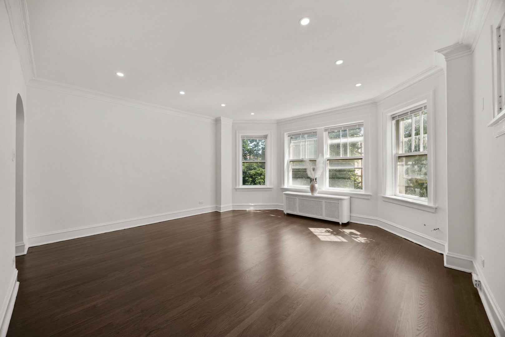 6318 N Artesian Avenue 203 - Photo 3