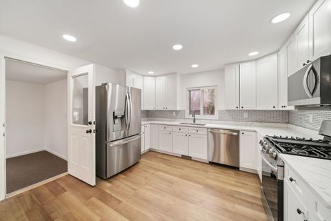 Tiny photo for 28W686 Townline Road, Warrenville, IL 60555 (MLS # 12589142)