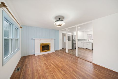 Tiny photo for 28W686 Townline Road, Warrenville, IL 60555 (MLS # 12589142)