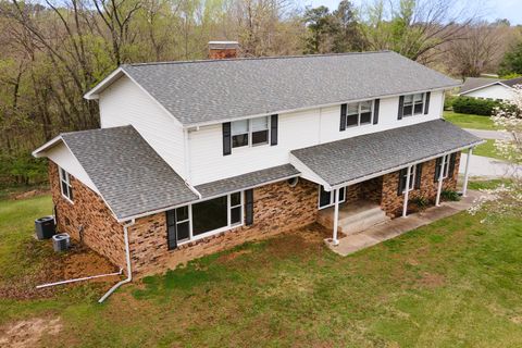 Tiny photo for 39 Butternut Hill Drive, Carbondale, IL 62903 (MLS # 12611497)