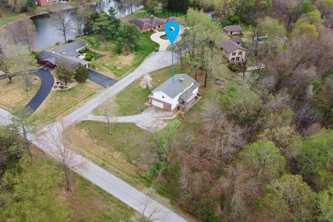 Tiny photo for 39 Butternut Hill Drive, Carbondale, IL 62903 (MLS # 12611497)