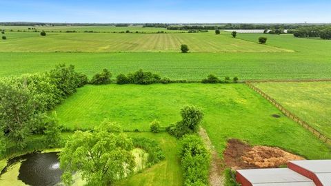 Tiny photo for 41W580 Rohrsen Road, Elgin, IL 60124 (MLS # 12686702)
