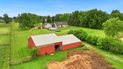 Tiny photo for 41W580 Rohrsen Road, Elgin, IL 60124 (MLS # 12686702)