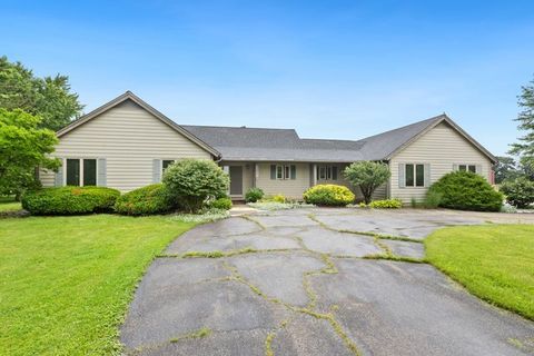 Tiny photo for 41W580 Rohrsen Road, Elgin, IL 60124 (MLS # 12686702)