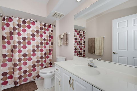 Tiny photo for 5555 N Cumberland Avenue #901, Chicago, IL 60656 (MLS # 12749397)