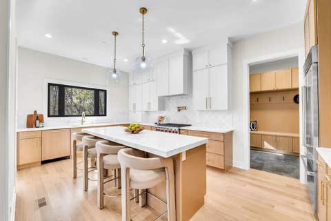 Tiny photo for 2624 Roslyn Circle, Highland Park, IL 60035 (MLS # 12629432)