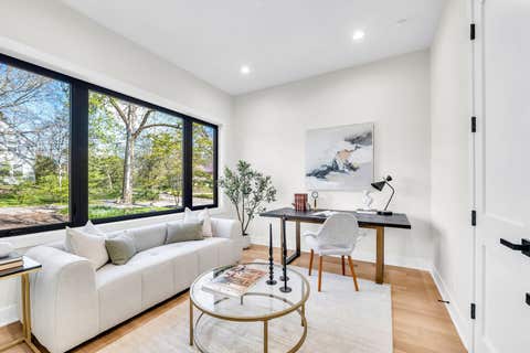 Tiny photo for 2624 Roslyn Circle, Highland Park, IL 60035 (MLS # 12629432)