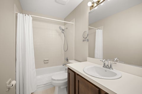 Tiny photo for 233 Parktrail Court #233, Schaumburg, IL 60173 (MLS # 12717237)
