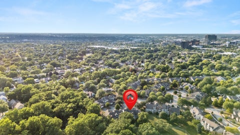 Tiny photo for 233 Parktrail Court #233, Schaumburg, IL 60173 (MLS # 12717237)