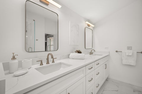 Tiny photo for 233 Parktrail Court #233, Schaumburg, IL 60173 (MLS # 12717237)