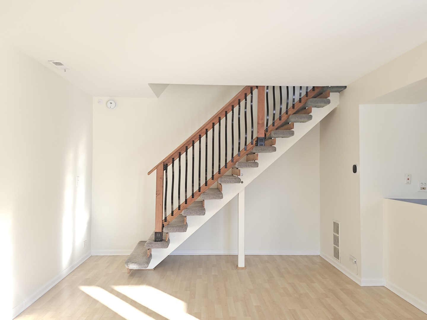 726 E Old Willow Road 104C