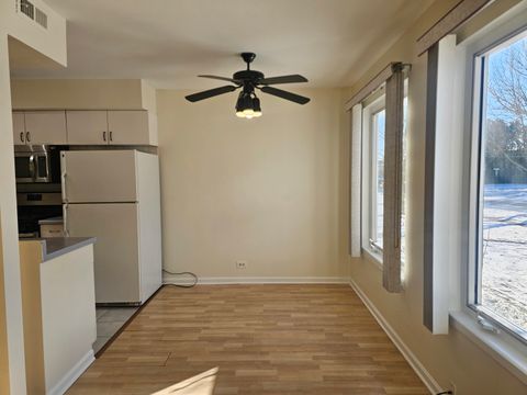 Tiny photo for 726 E Old Willow Road #104C, Prospect Heights, IL 60070 (MLS # 12601054)