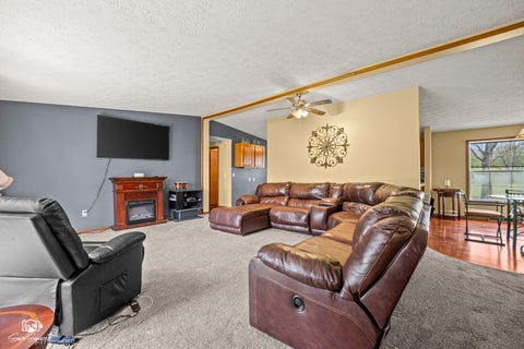 Tiny photo for 27057 S Woodlawn Avenue, Crete, IL 60417 (MLS # 12600410)