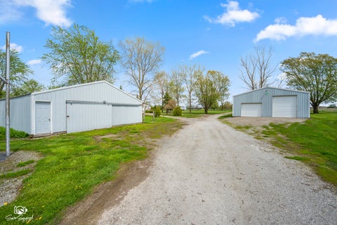 Tiny photo for 27057 S Woodlawn Avenue, Crete, IL 60417 (MLS # 12600410)