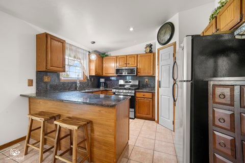 Tiny photo for 27057 S Woodlawn Avenue, Crete, IL 60417 (MLS # 12600410)