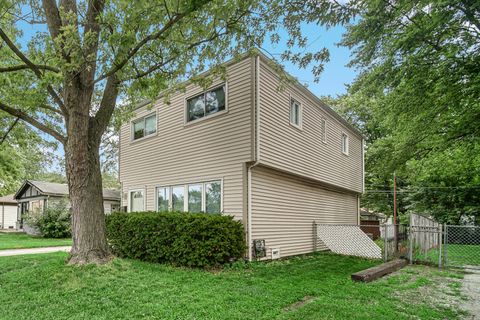Tiny photo for 16913 Western Avenue, Hazel Crest, IL 60429 (MLS # 12472379)